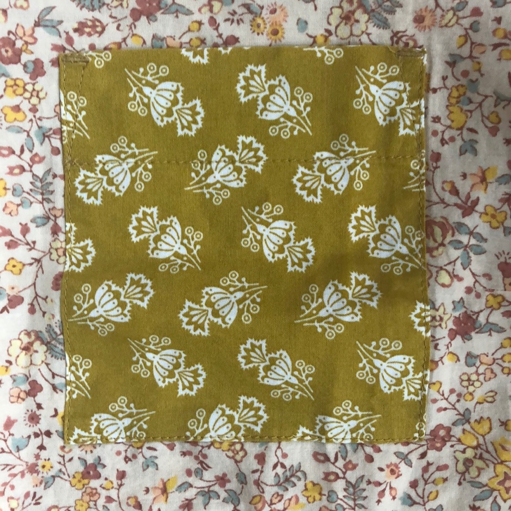 Madewell Button-Back Pocket Top in Jaipur Floral - Picture 5 of 8